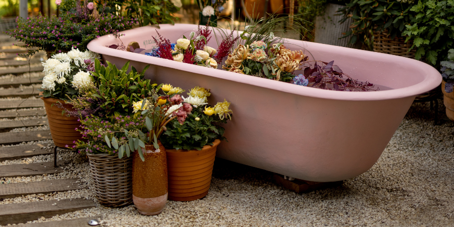 Blog_BathtubContainerGarden_900x450