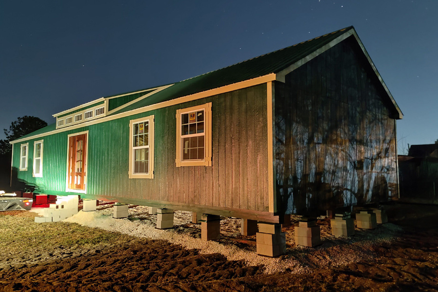Gallery_DormerCabin_DormerCabinHDR-18_900x600