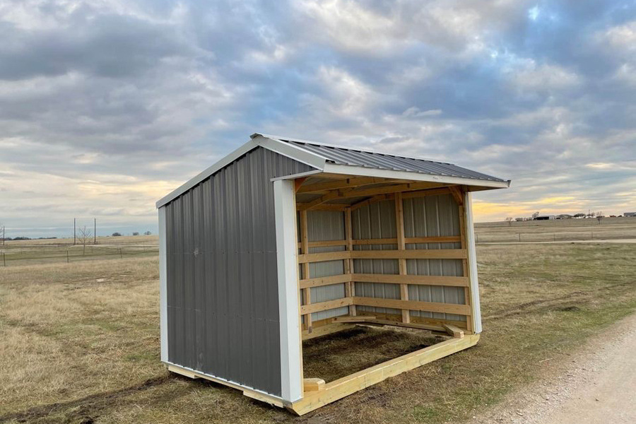 Gallery_Run-inShed_MetalRunInShedHorseBarnGoatSheepShelter_900x600