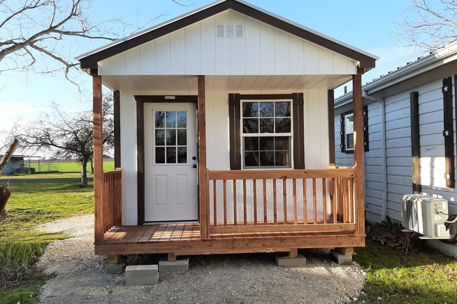 Gallery_UnfinishedTinyHouseCabin_UnfinishedTinyHouseCabin12x24WWhiteDisplay_900x600