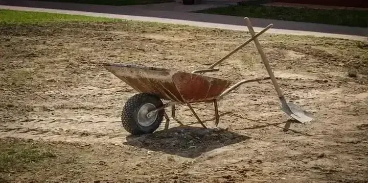 Blog-Site-Preparation-(Ground-Prep)-feat-img 900x450-low (1) (1) (1) (1)