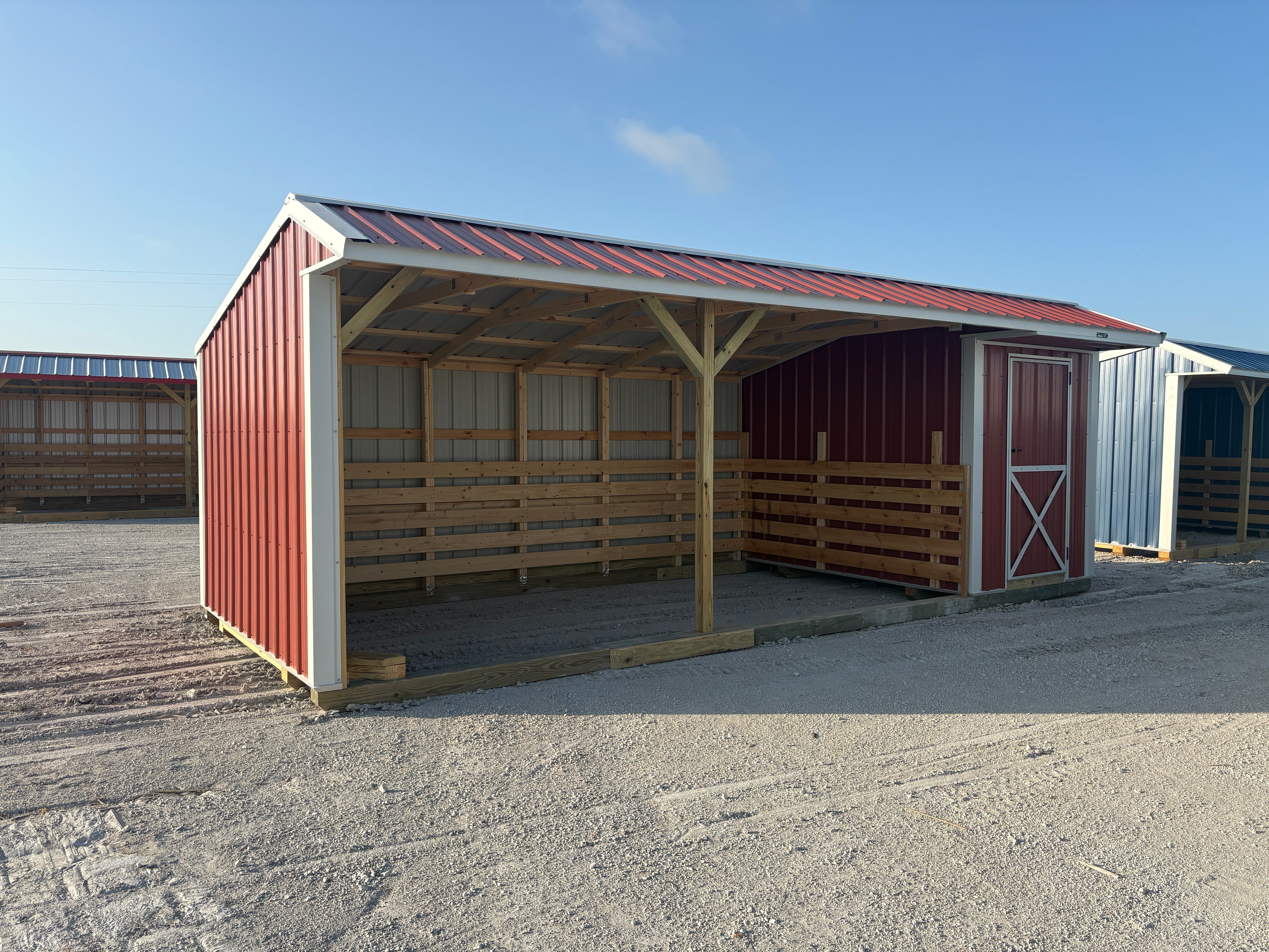 10x24 Metal Run-in Shed w/Tack Room #8386