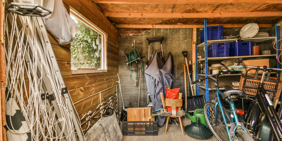 messy garage