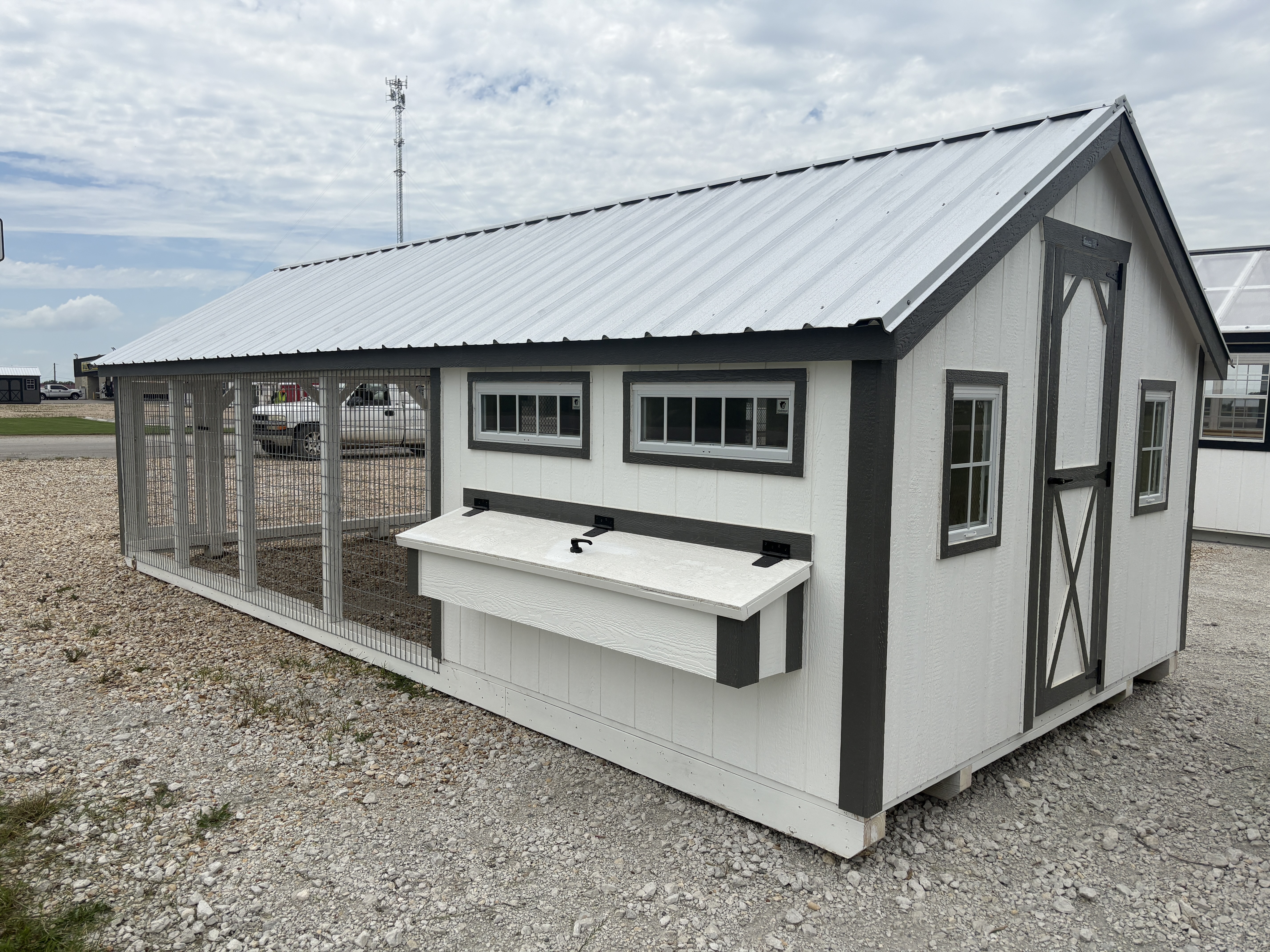 10x24 Chicken Coop #7621