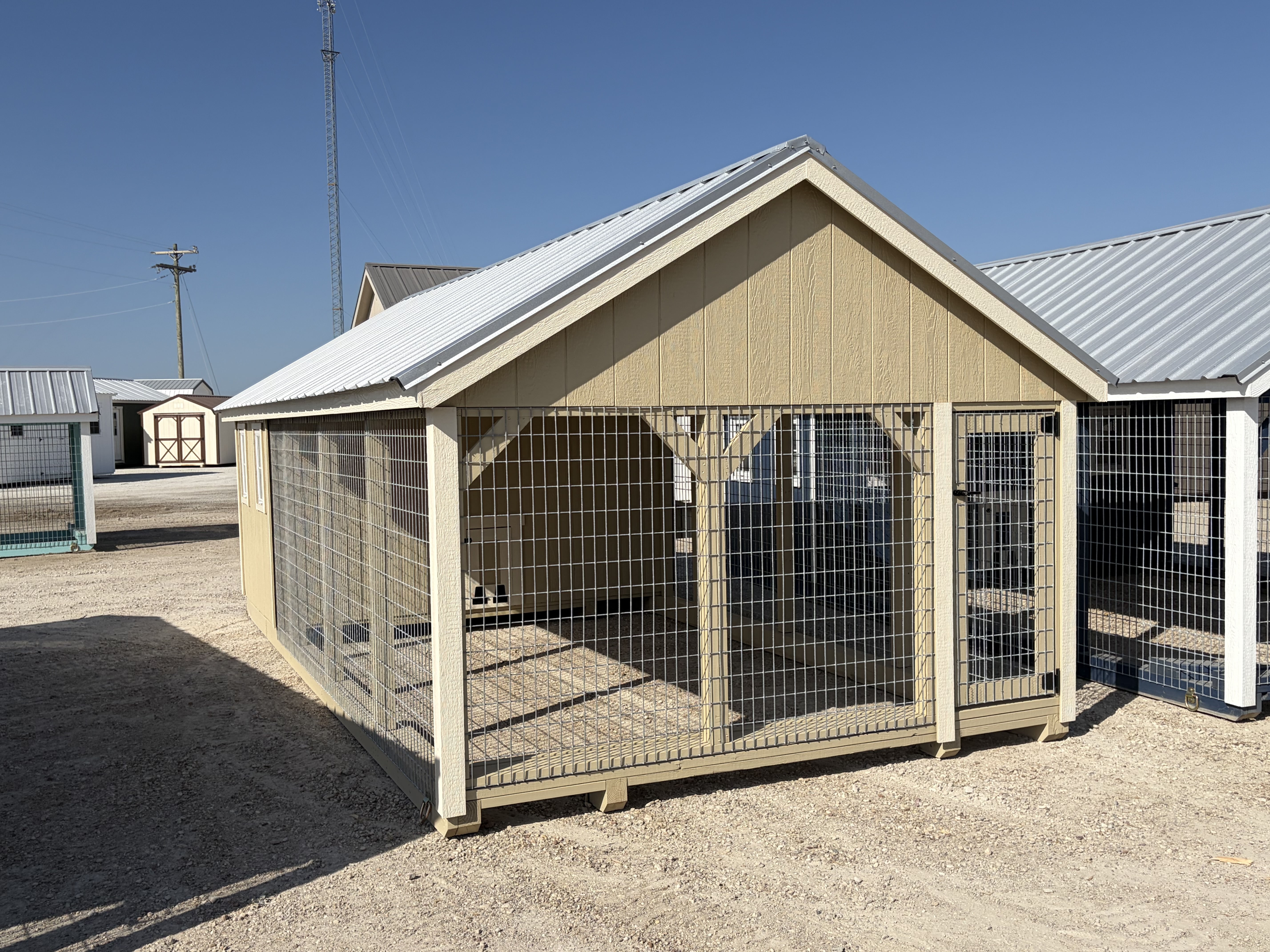 10x20 Chicken Coop #8390