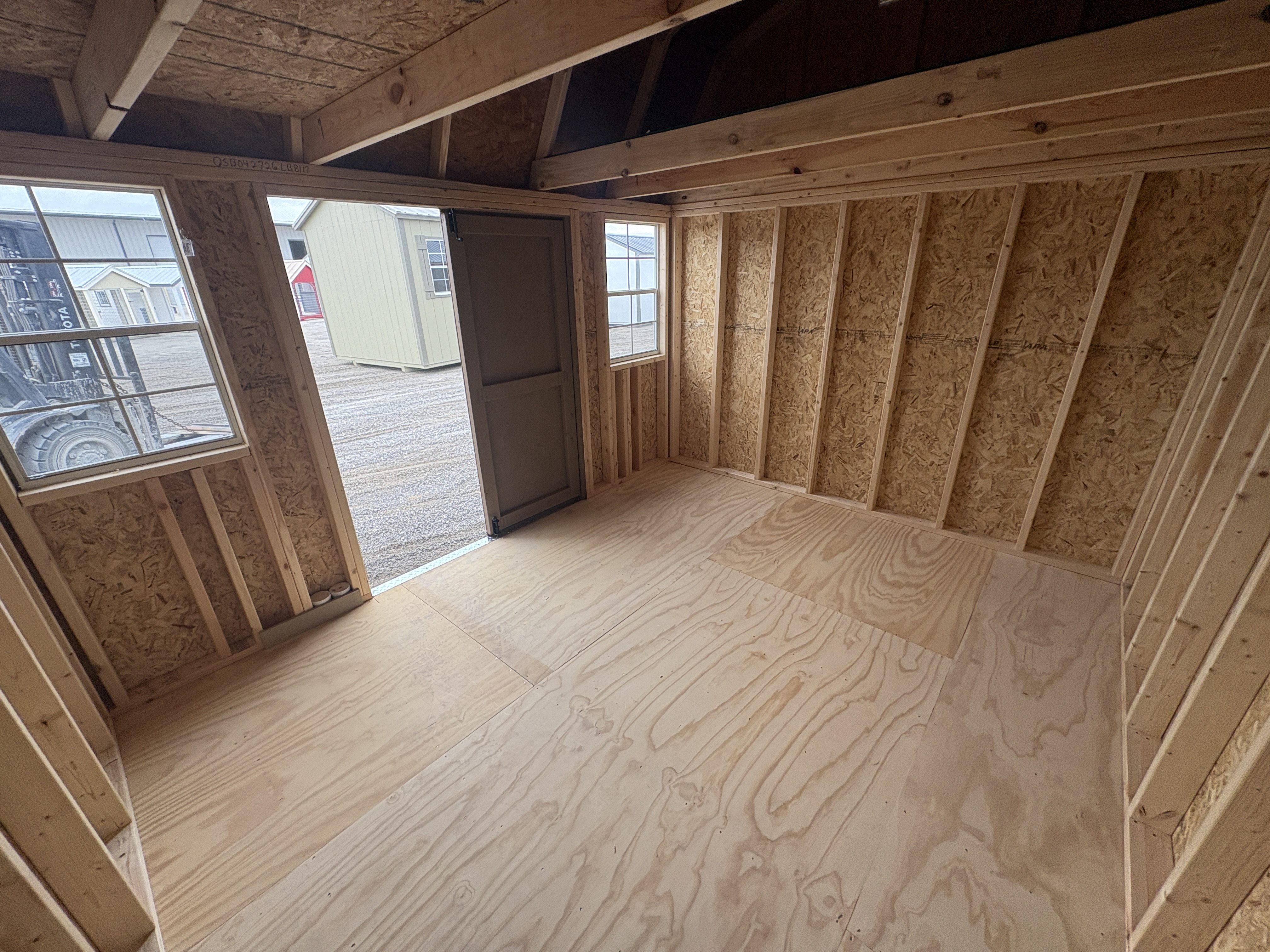 10x12 Lofted Barn #8117