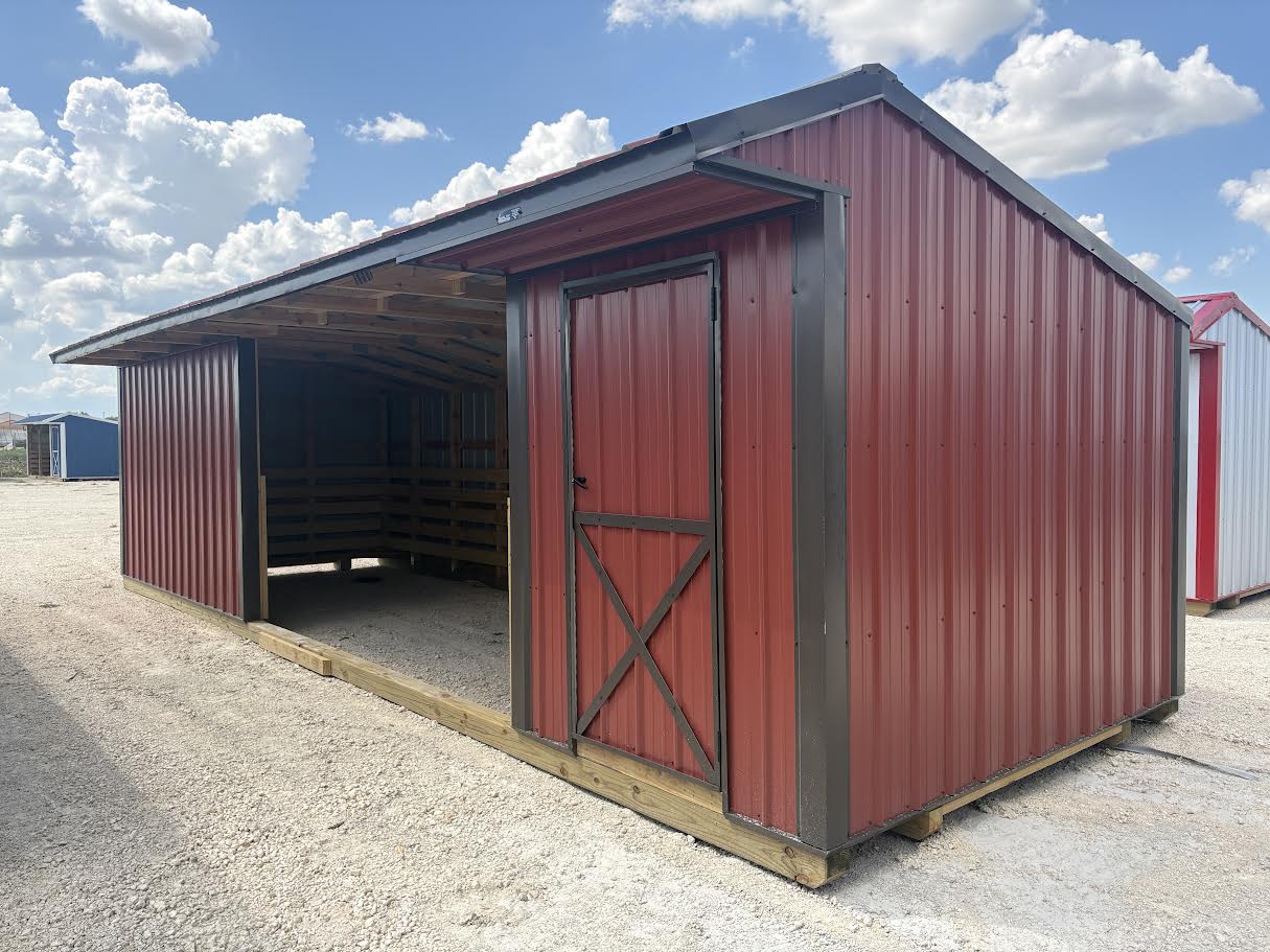10x30 Metal Run-in Shed w/Tack Room #8530