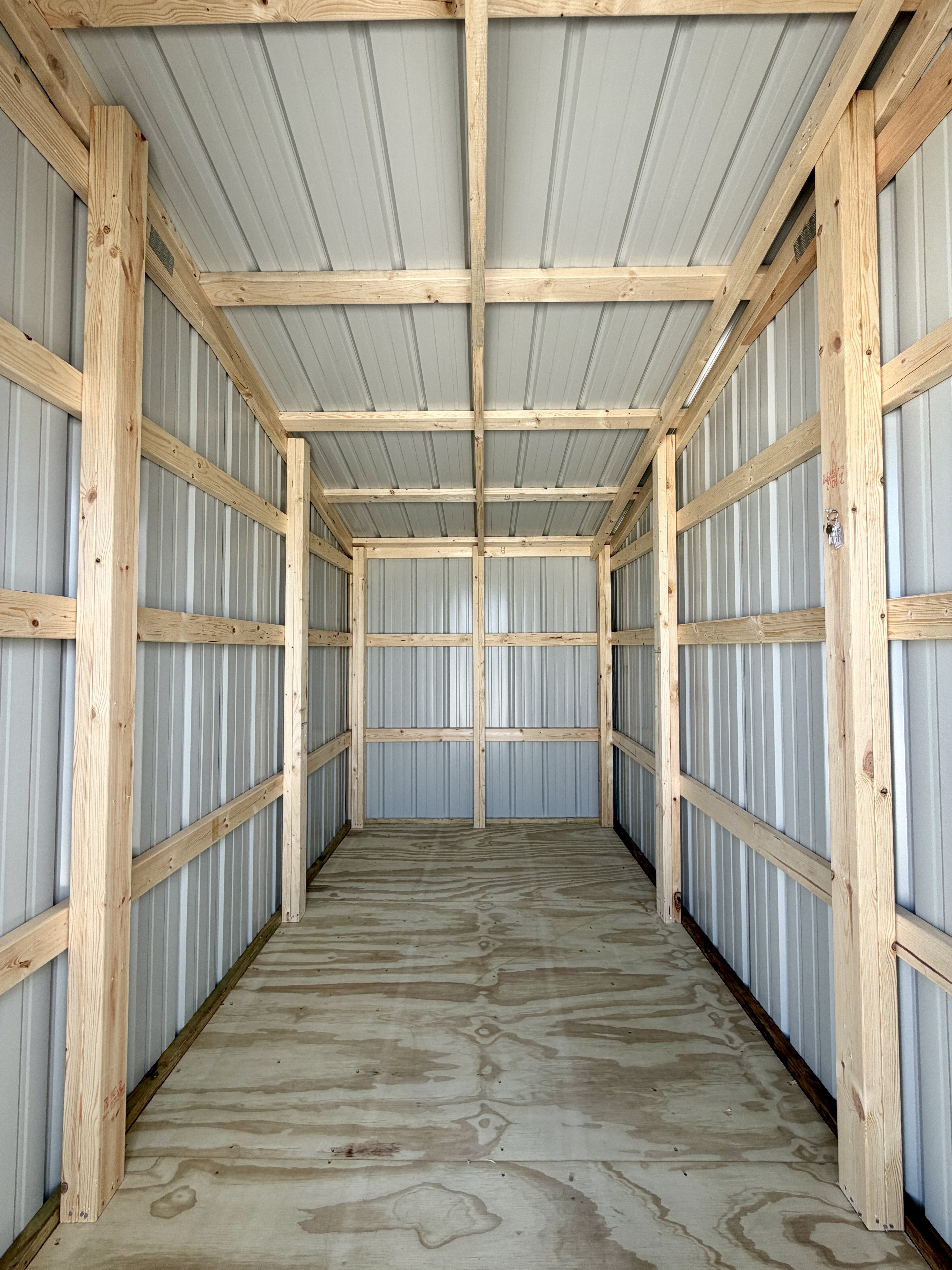 12x24 Metal Run-in Shed w/Tack Room #7094