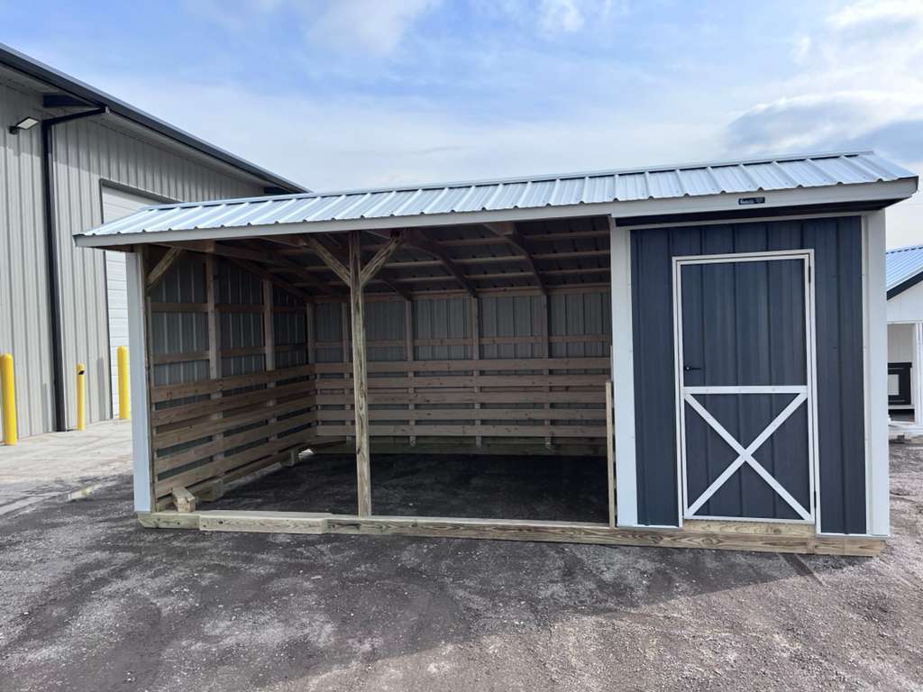 12x20 Metal Run-in Shed w/Tack Room #7095