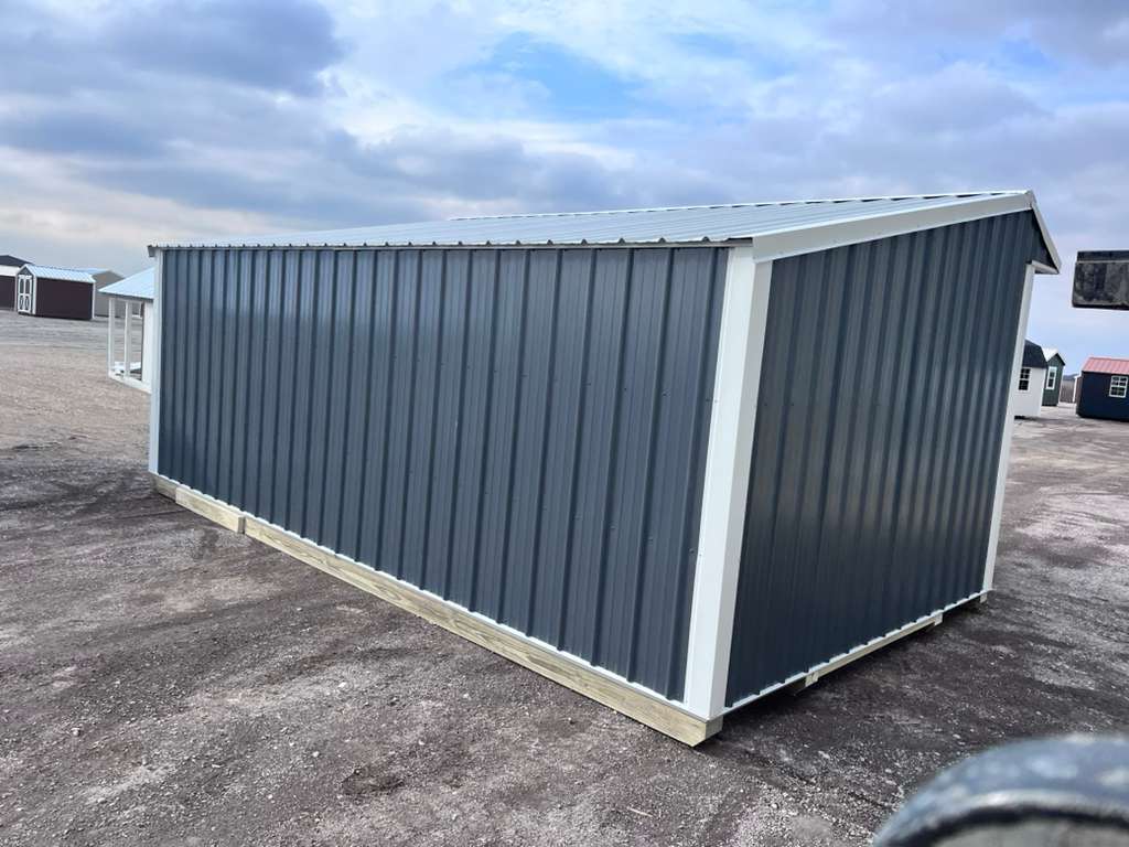 12x20 Metal Run-in Shed w/Tack Room #7095