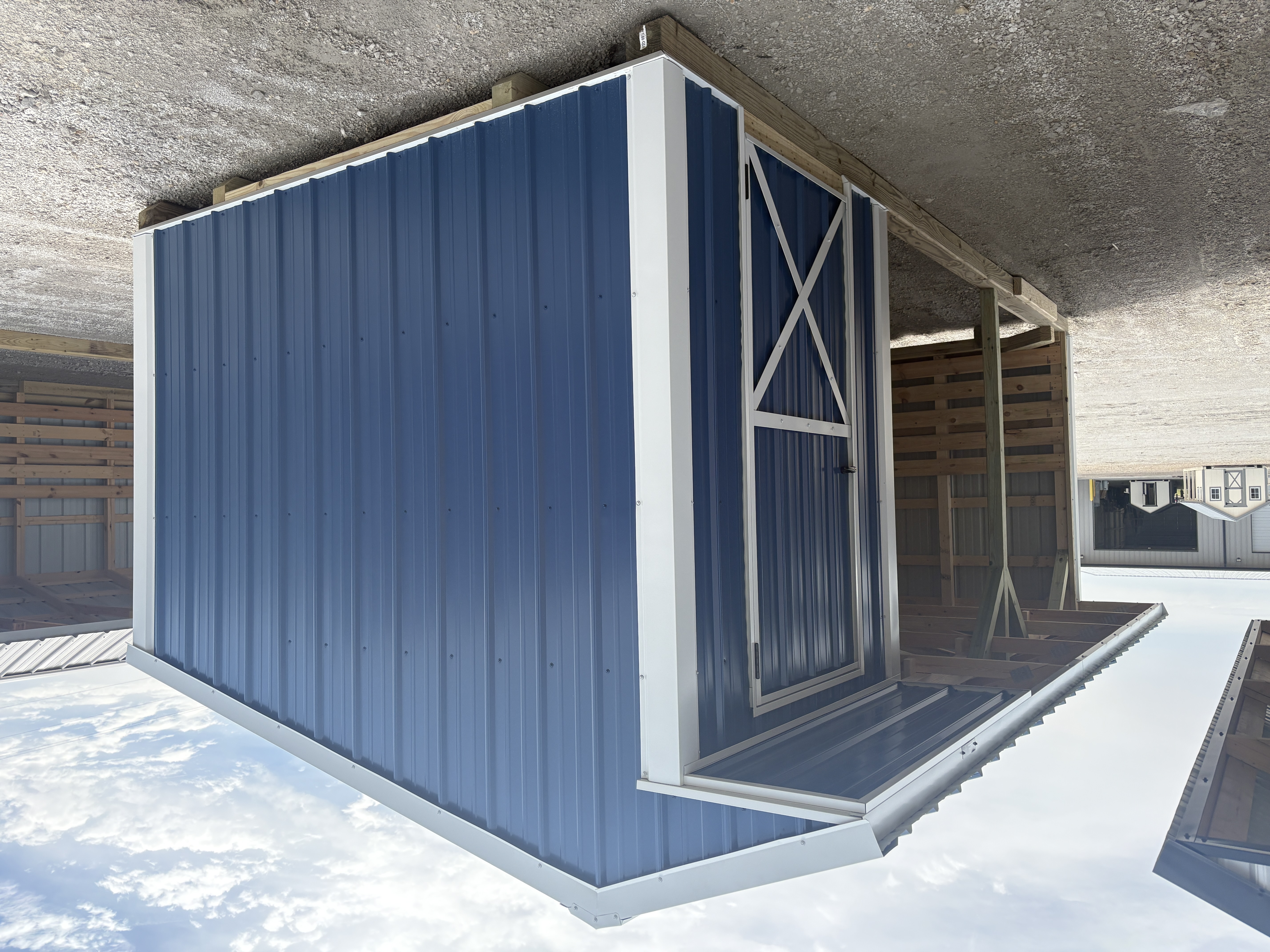 10x20 Metal Run-In Shed w/Tack Room #7737