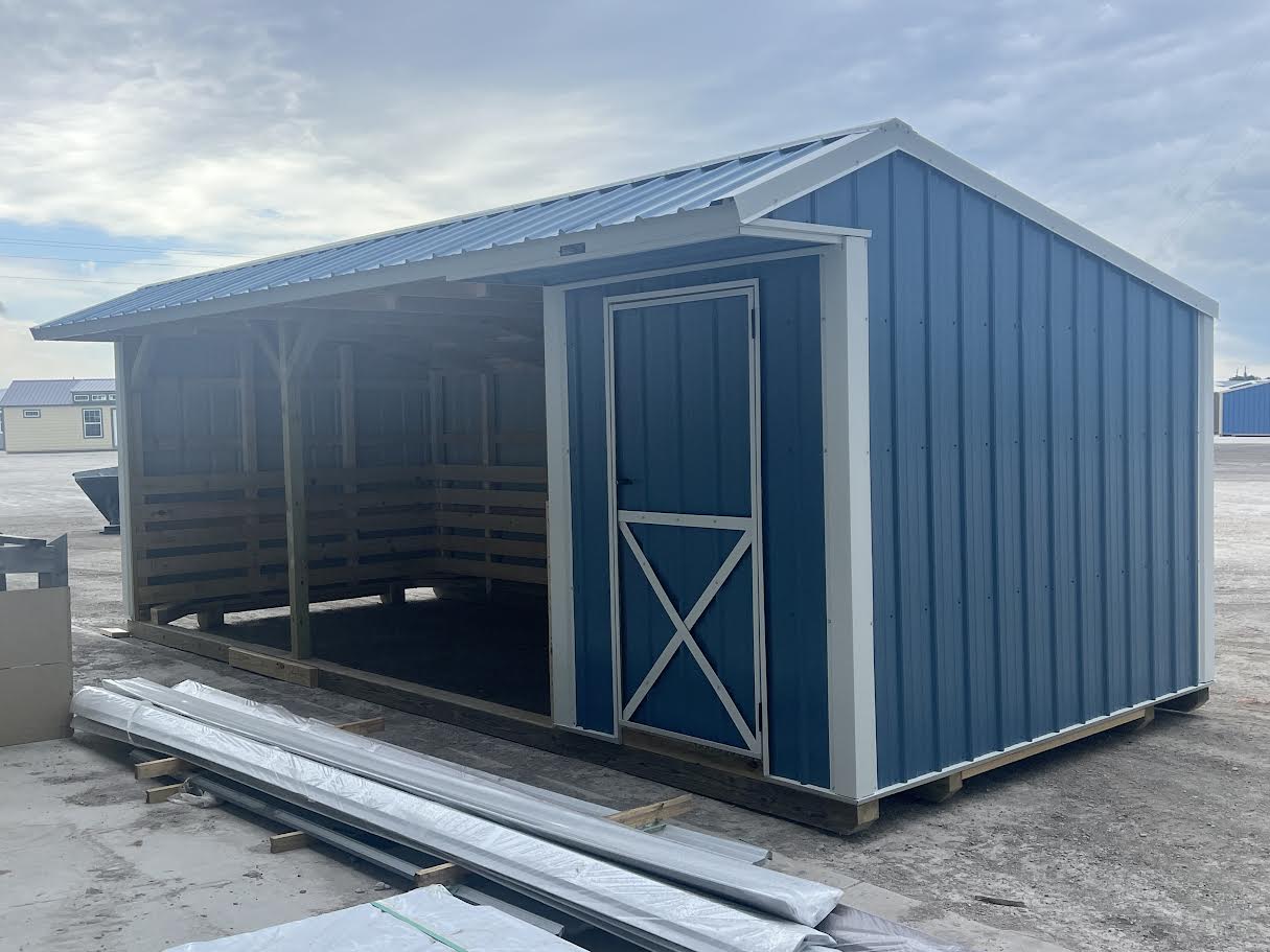10x24 Metal Run-in Shed w/Tack Room #8047