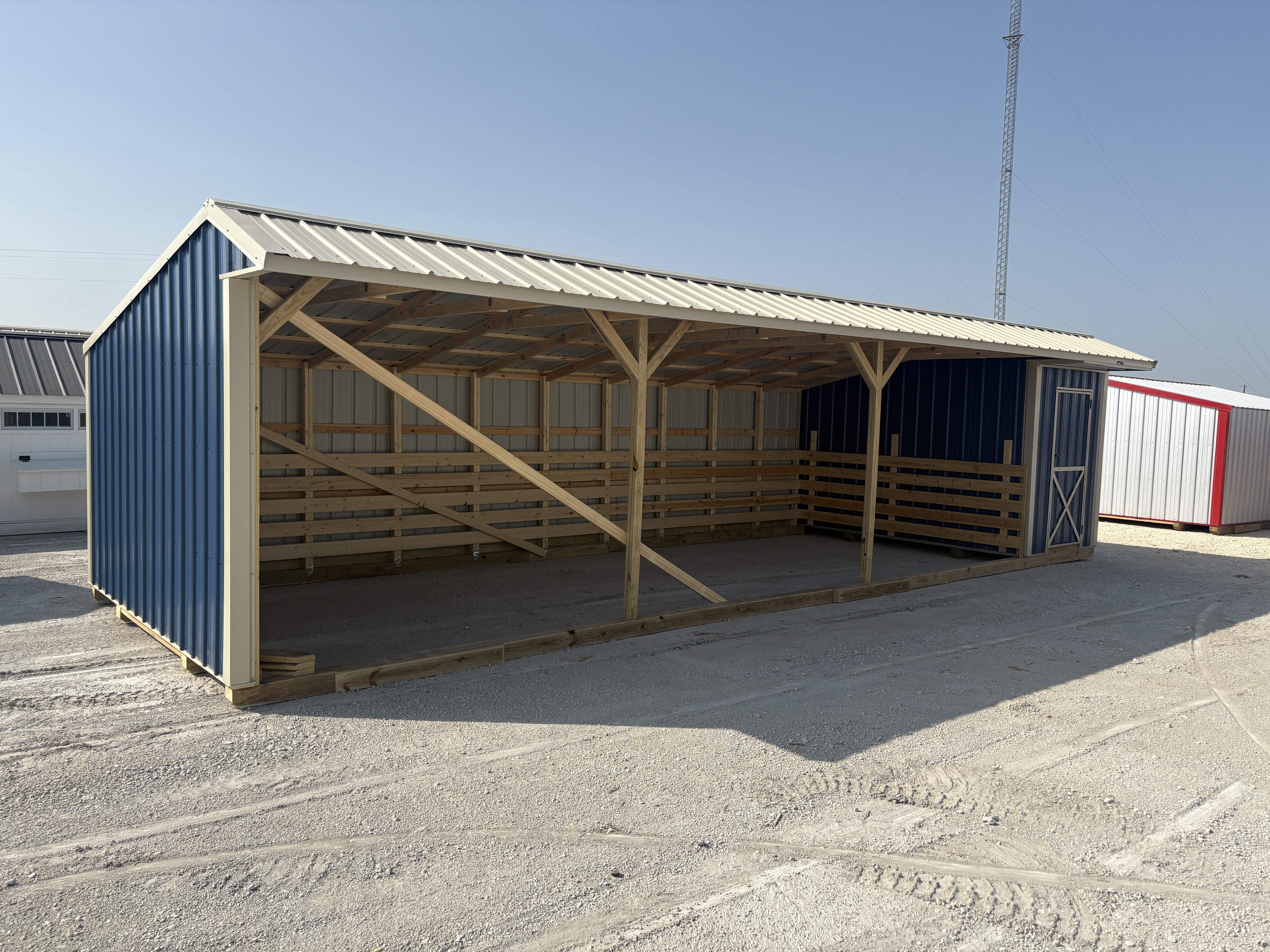 12x36 Metal Run-in Shed w/Tack Room #8333
