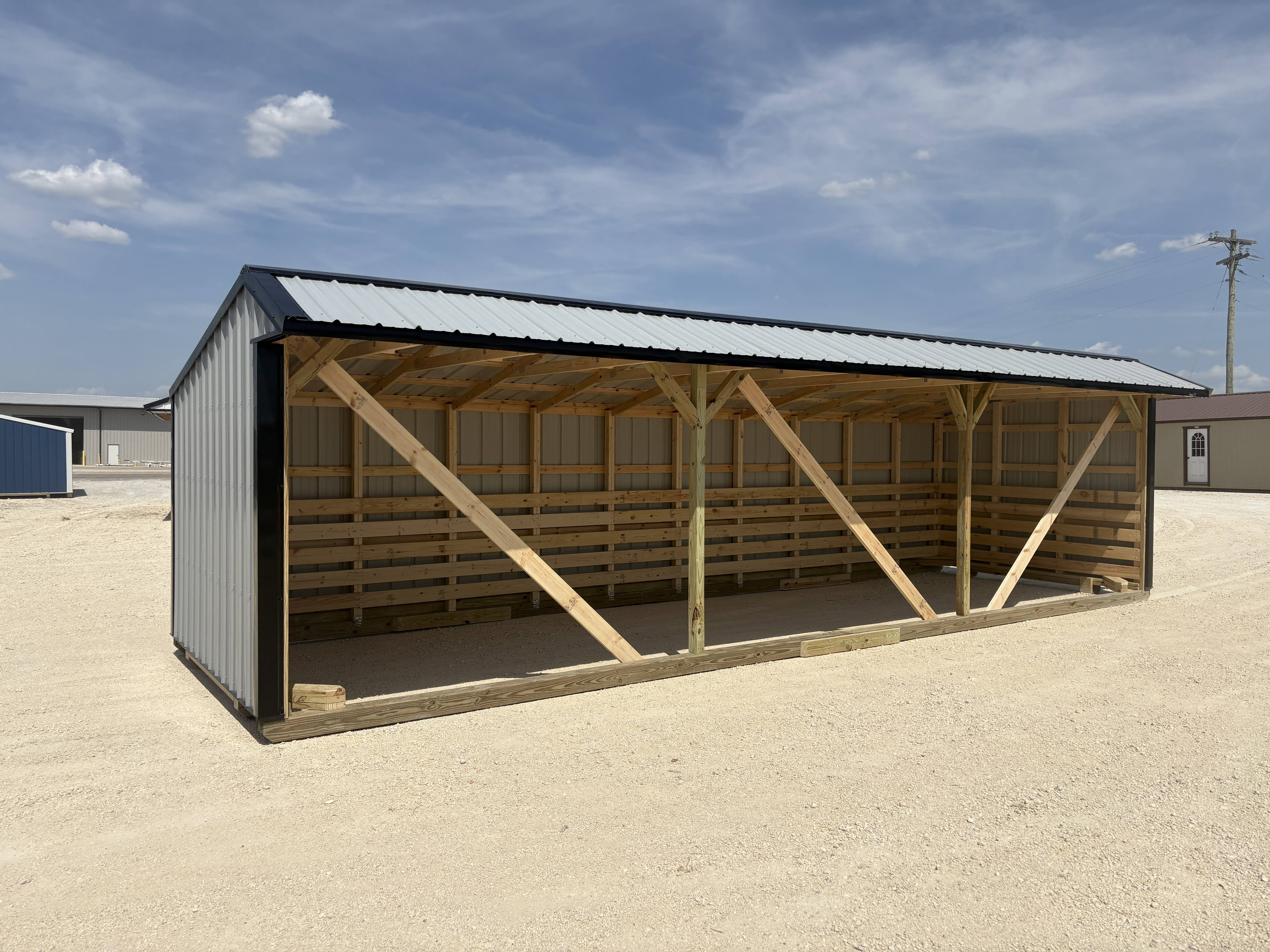 10x32 Metal Run-in Shed #8515