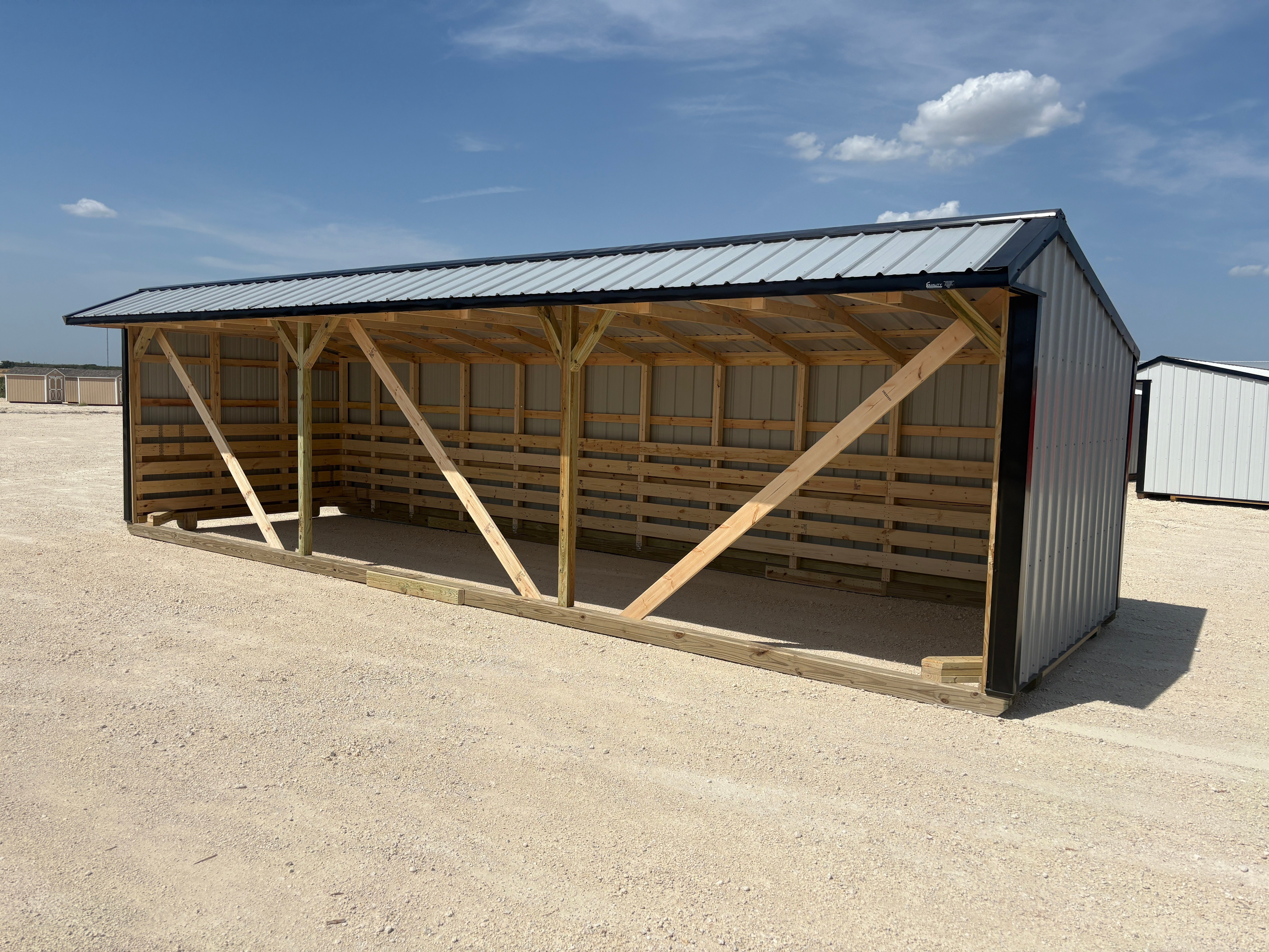 10x32 Metal Run-in Shed #8515