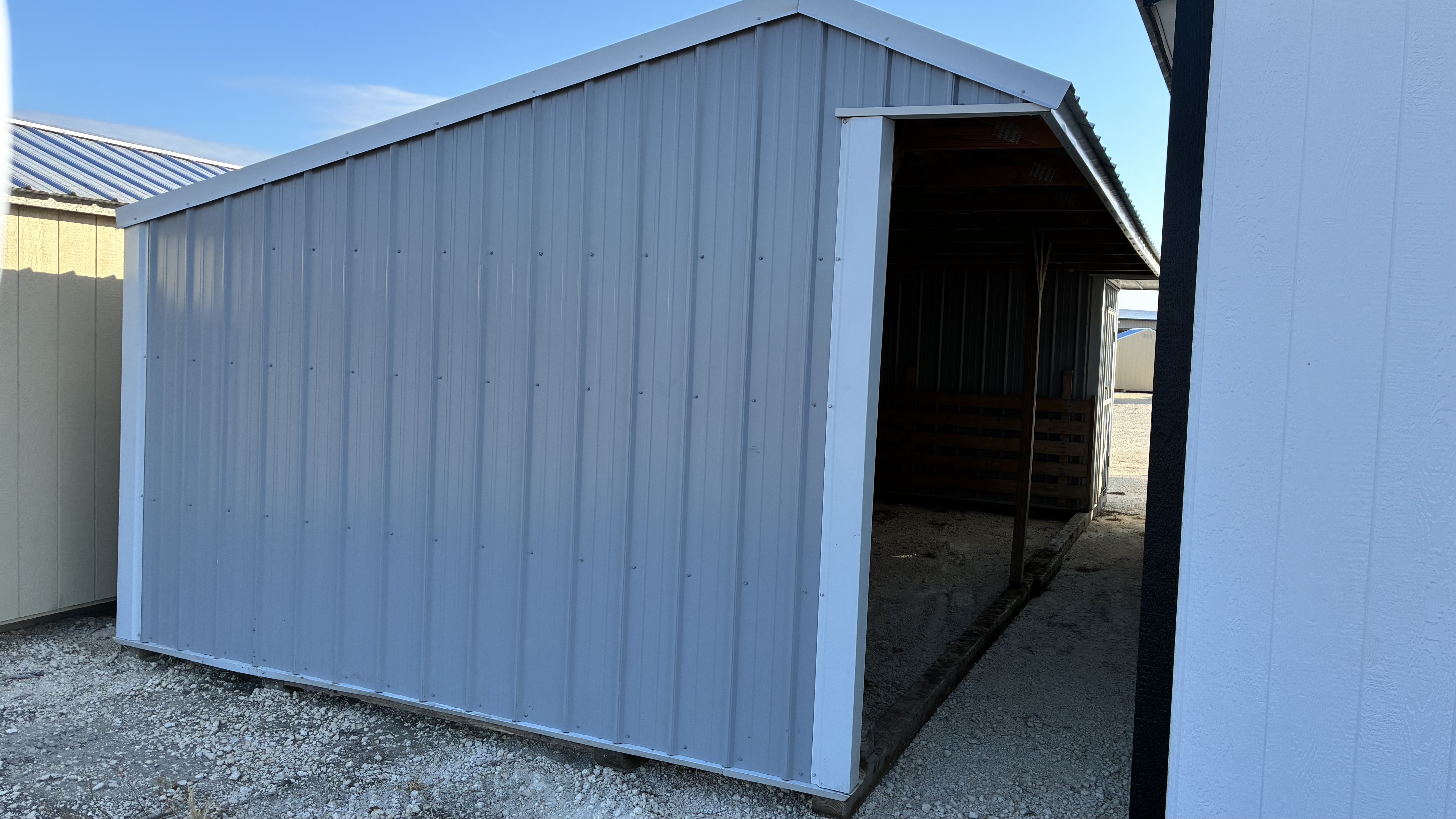 12x28 Metal Run-in Shed w/Tack Room #5182