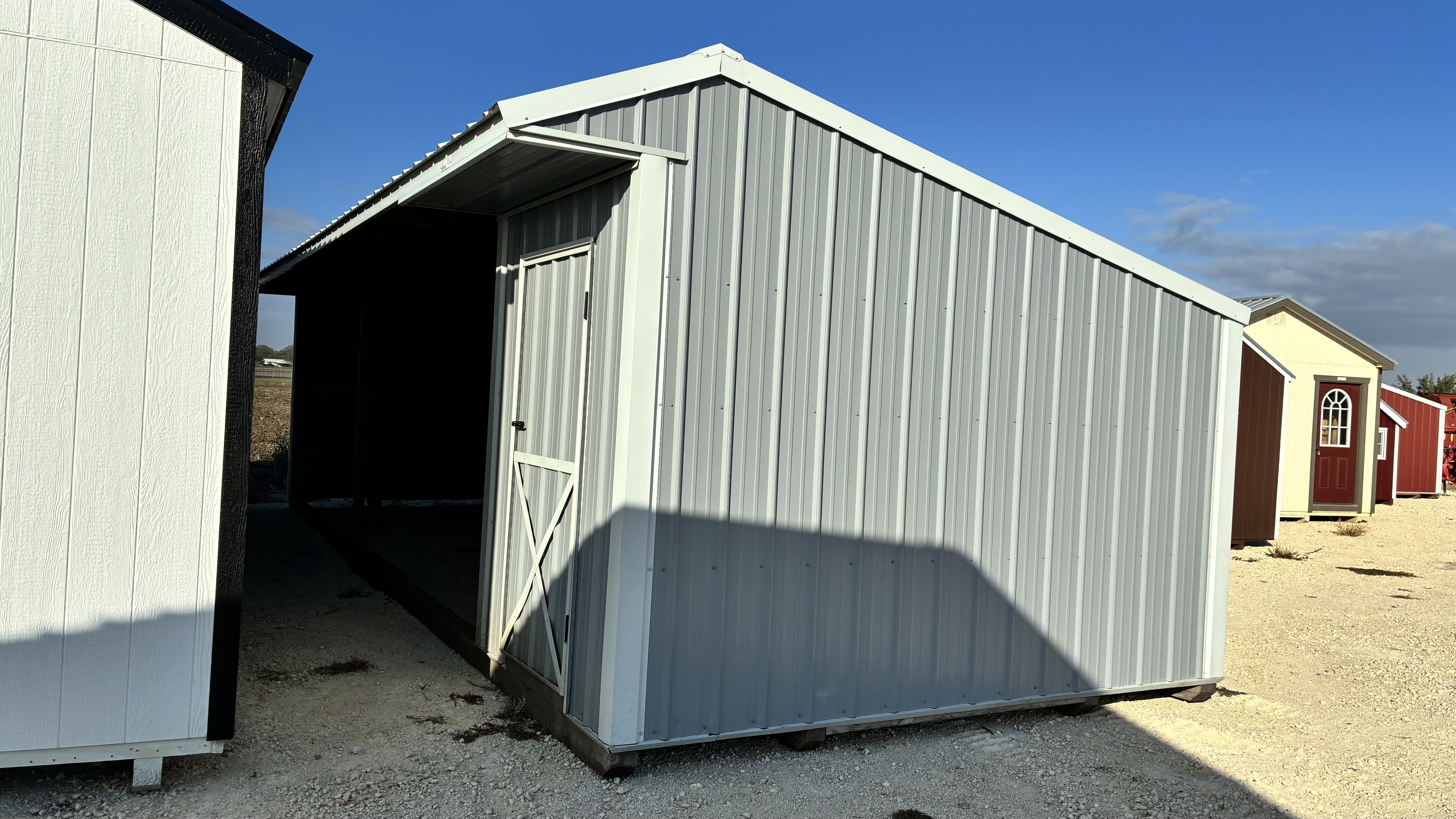 12x28 Metal Run-in Shed w/Tack Room #5182