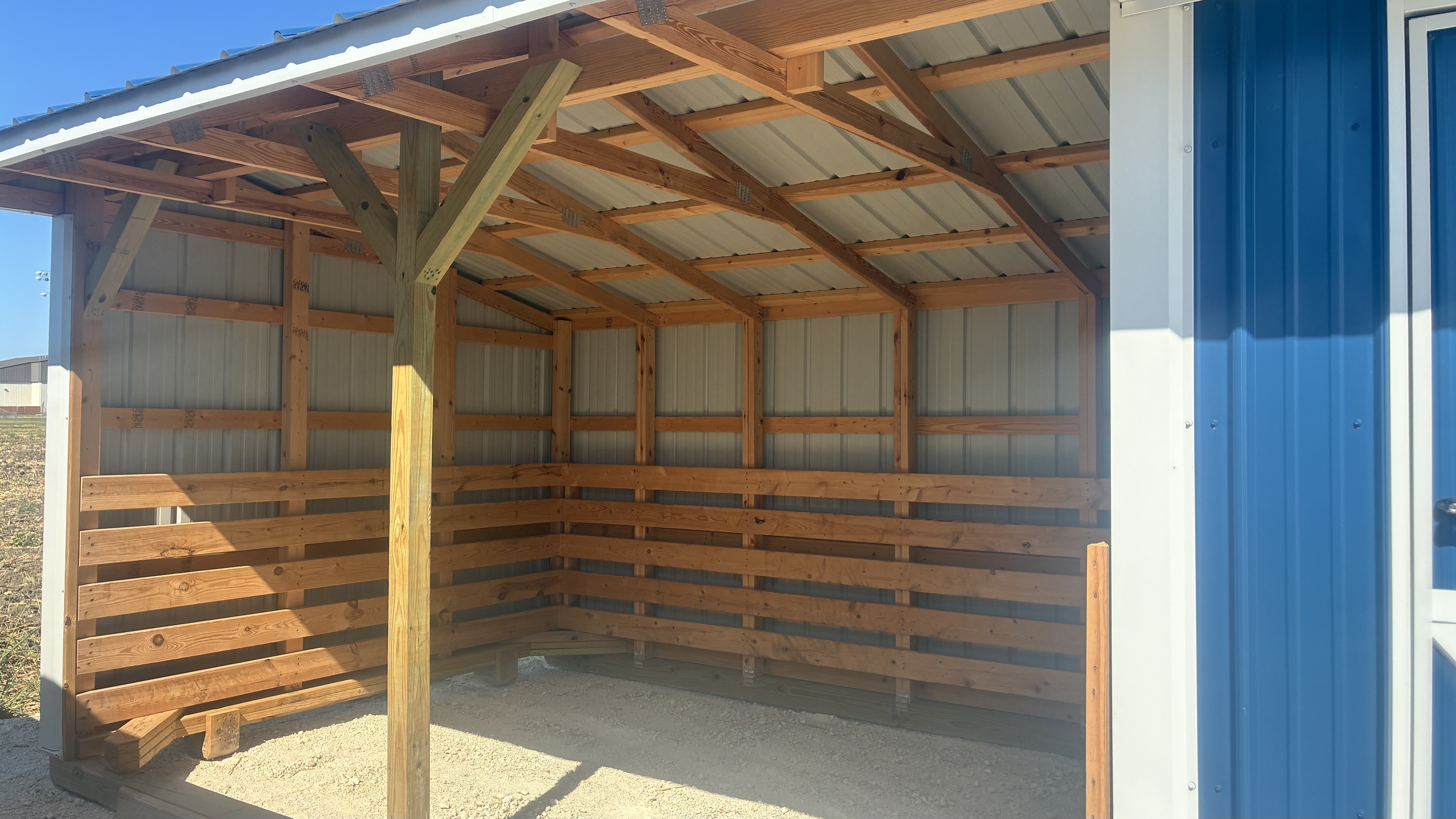 10x20 Metal Run-in Shed w/ Tack #7737